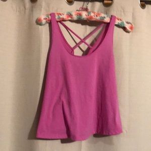 Bongo brand size medium stylish tank for layering